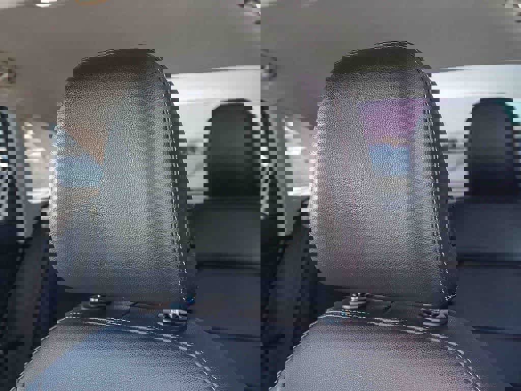 Used 2021 Volkswagen Jetta SE image 24