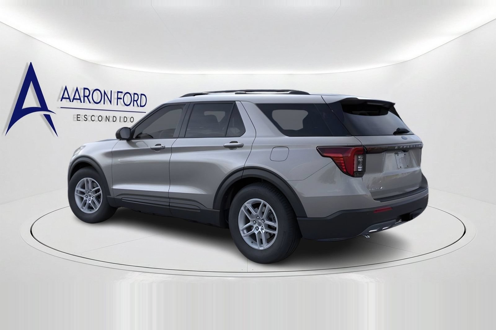 New 2026 Ford Explorer Active w/ Active Comfort Package RWD image 4