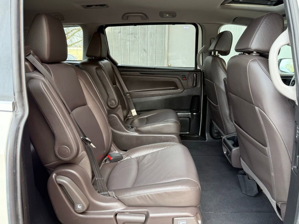 Used 2018 Honda Odyssey EX-L image 16