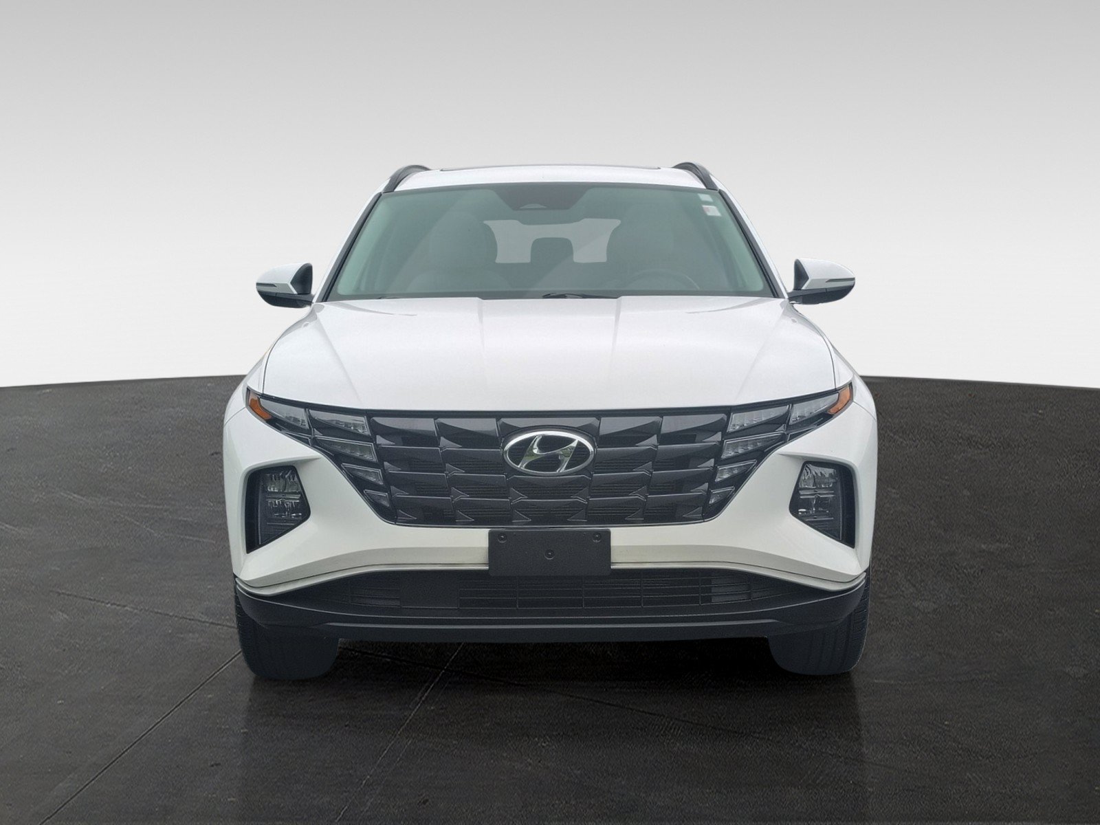 Used 2023 Hyundai Tucson SEL w/ Convenience Package AWD/4WD image 2