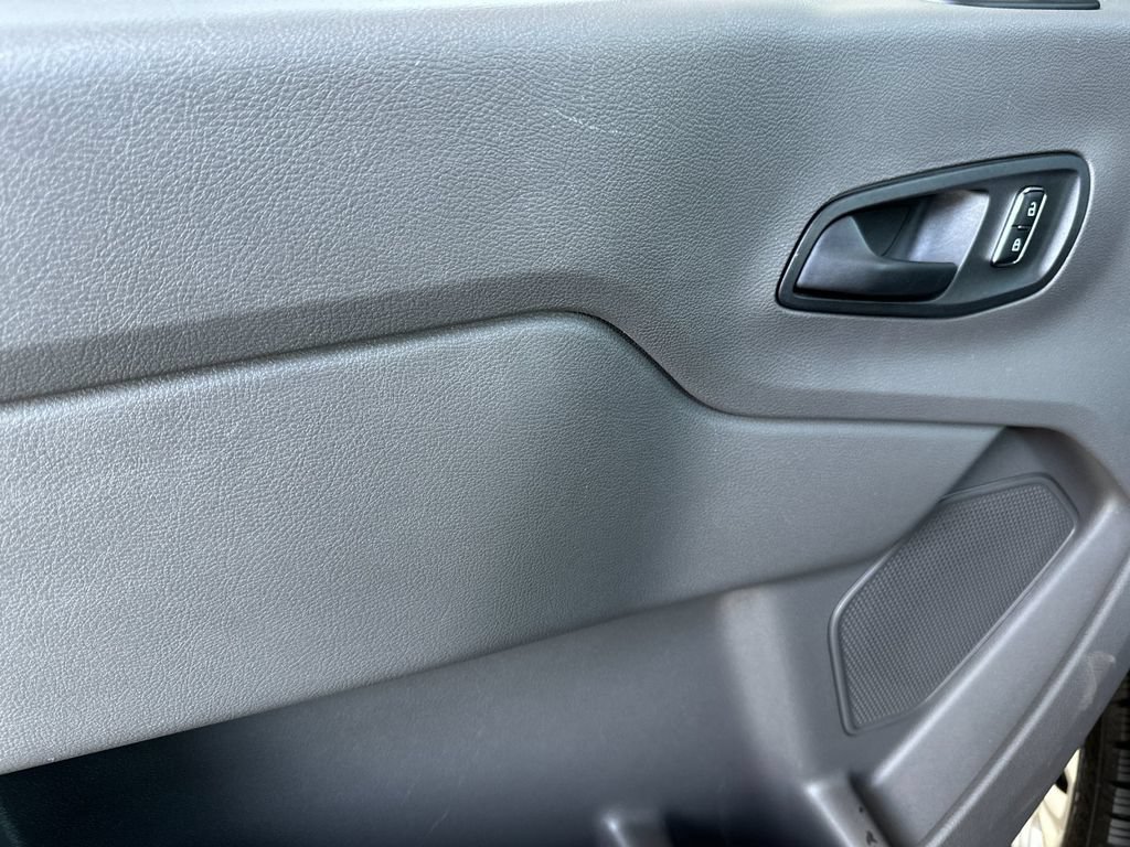 Certified 2025 Ford Transit 350 XLT RWD image 10