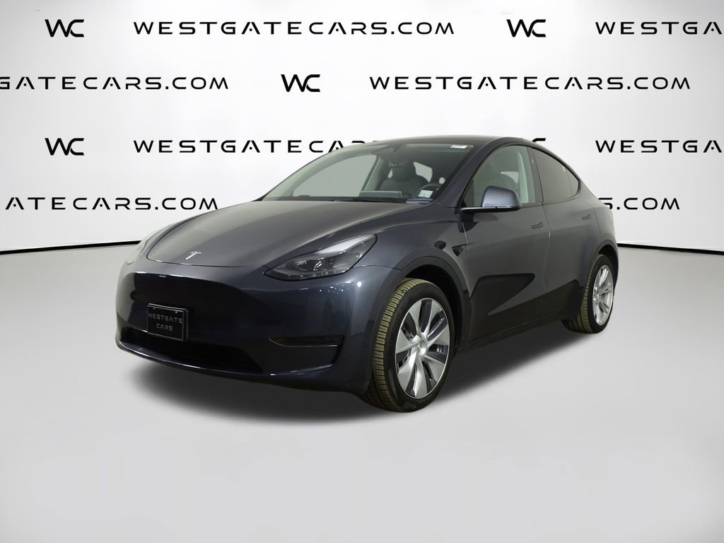 Used 2023 Tesla Model Y Long Range image 1