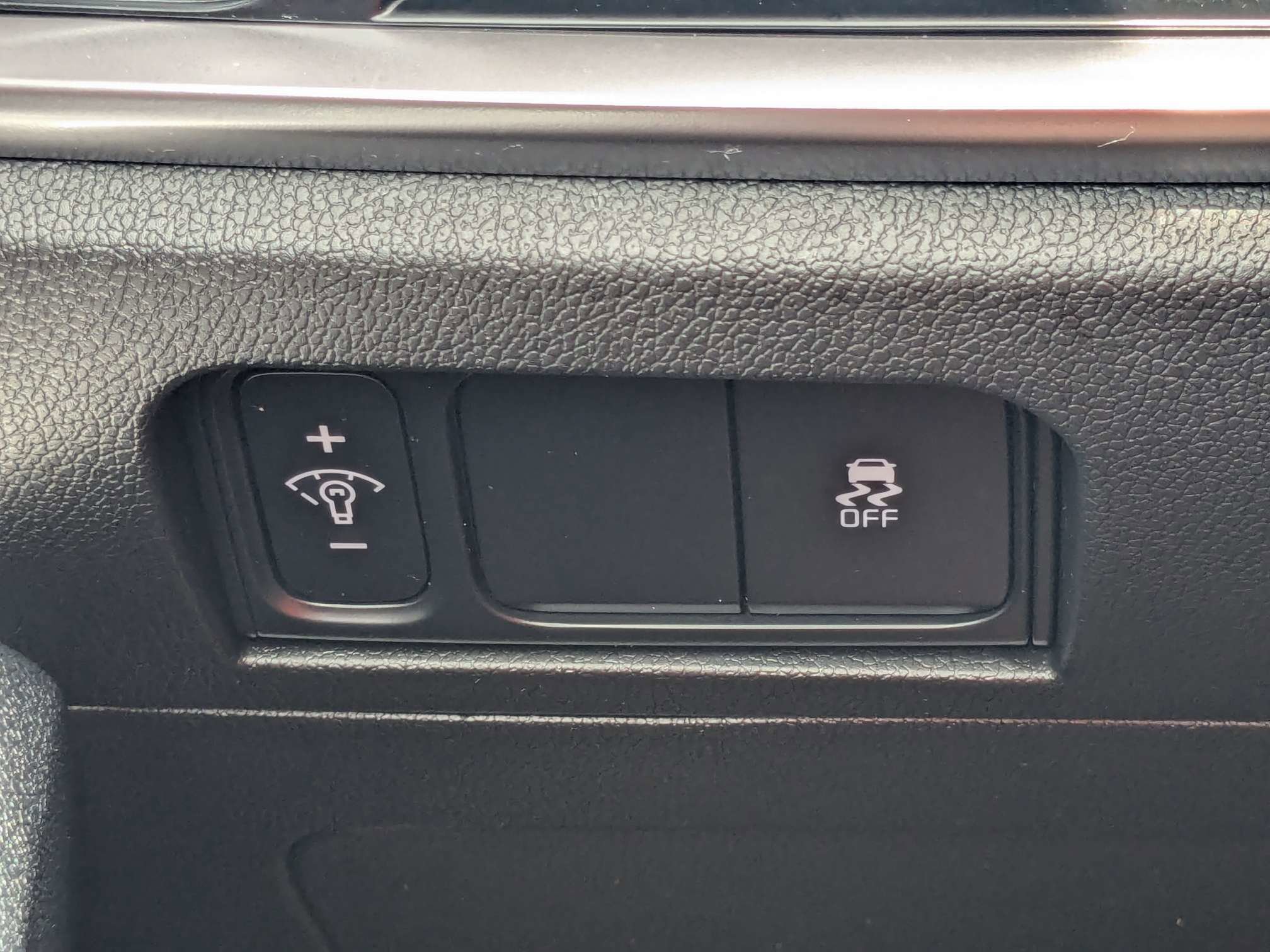 Certified 2025 Kia Sorento S AWD/4WD image 30