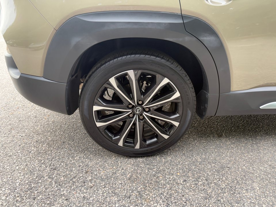 Certified 2025 MAZDA CX-50 AWD 2.5 Turbo w/ Accent Package image 23