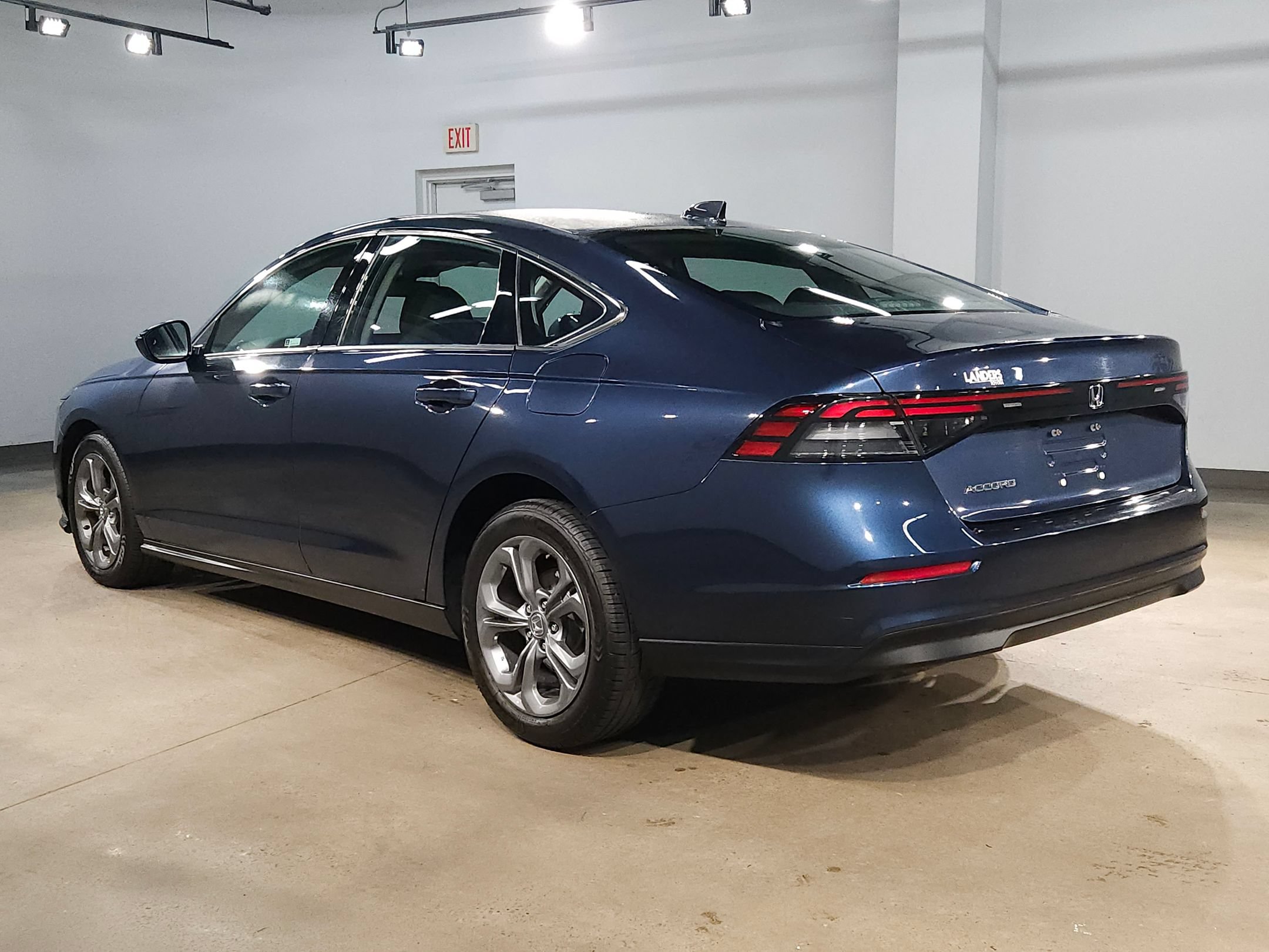 Used 2024 Honda Accord EX image 5