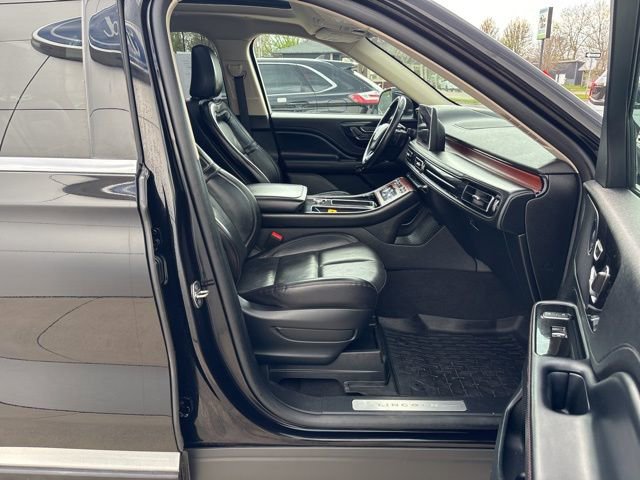 Used 2021 Lincoln Aviator Reserve w/ Equipment Group 201A AWD/4WD image 9