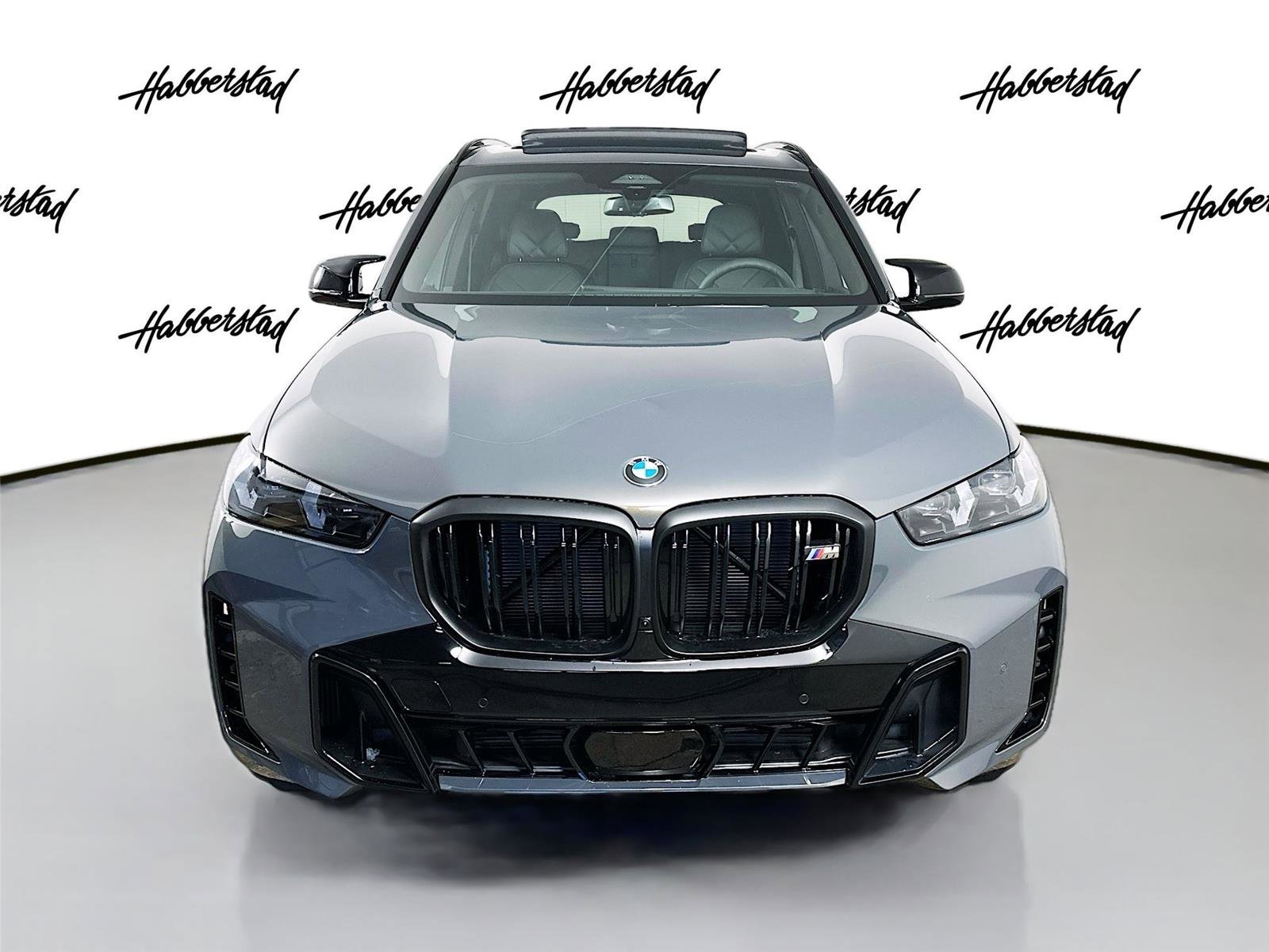 New 2026 BMW X5 M60i w/ Executive Package image 2