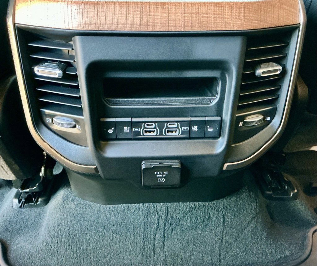 Used 2023 RAM 1500 Limited image 33