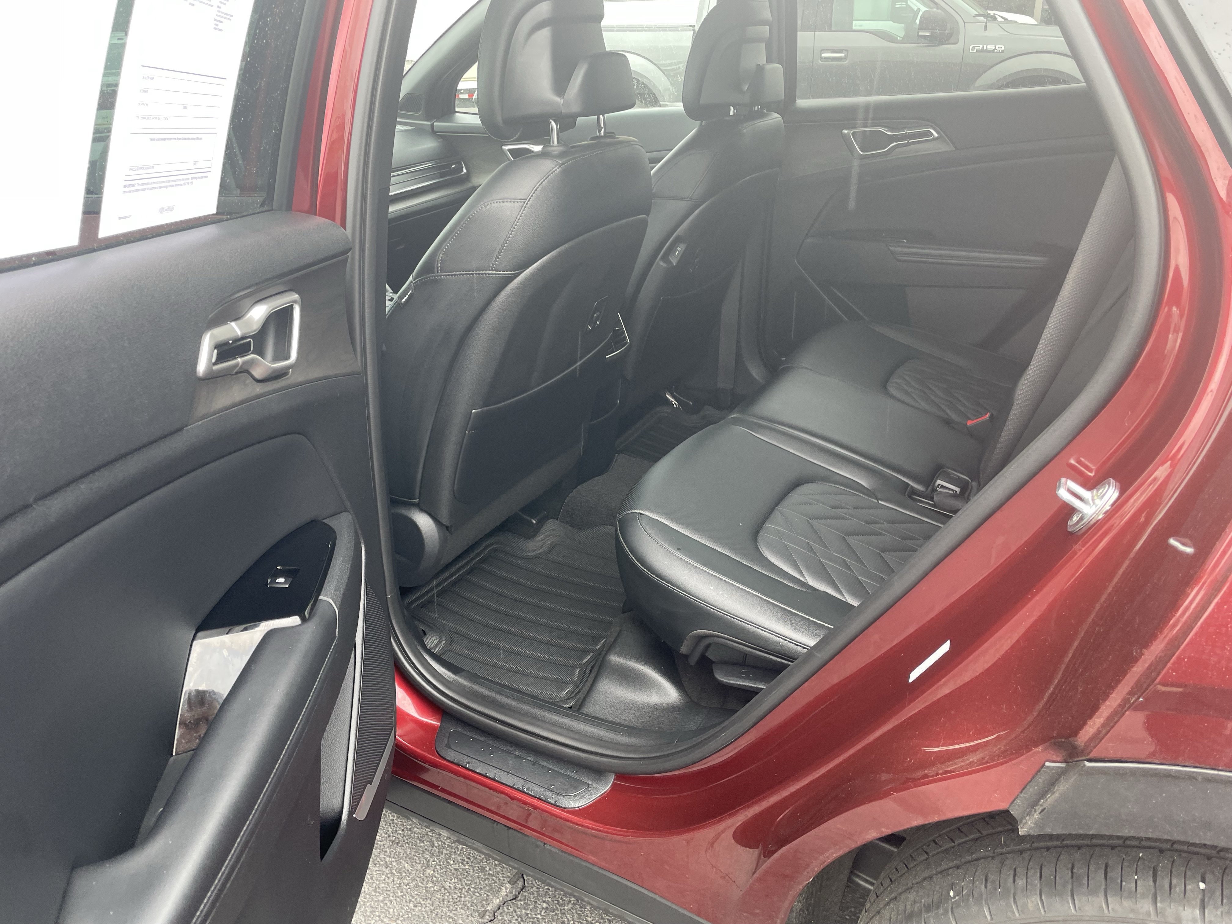 Used 2023 Kia Sportage X-Line AWD/4WD image 28