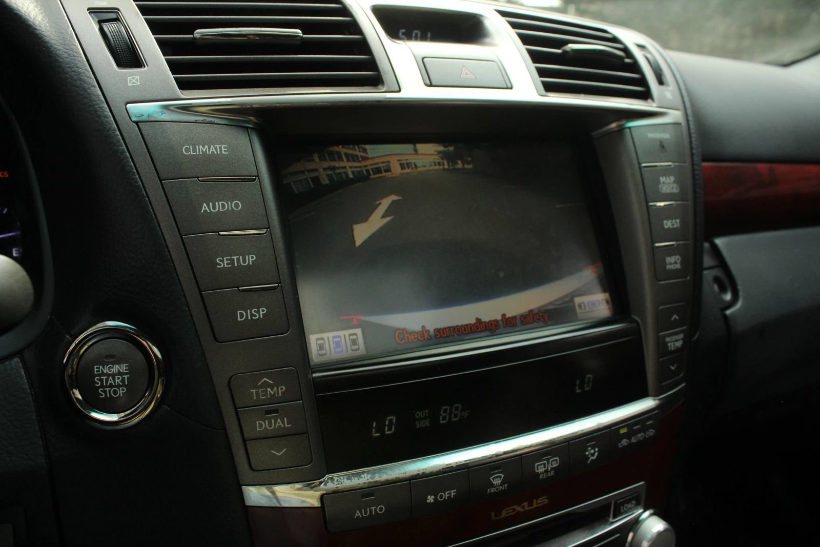 Used 2011 Lexus LS 460 L w/ Luxury Pkg RWD image 37