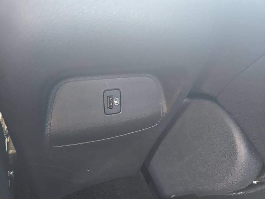 Used 2022 Nissan Sentra SV FWD image 25