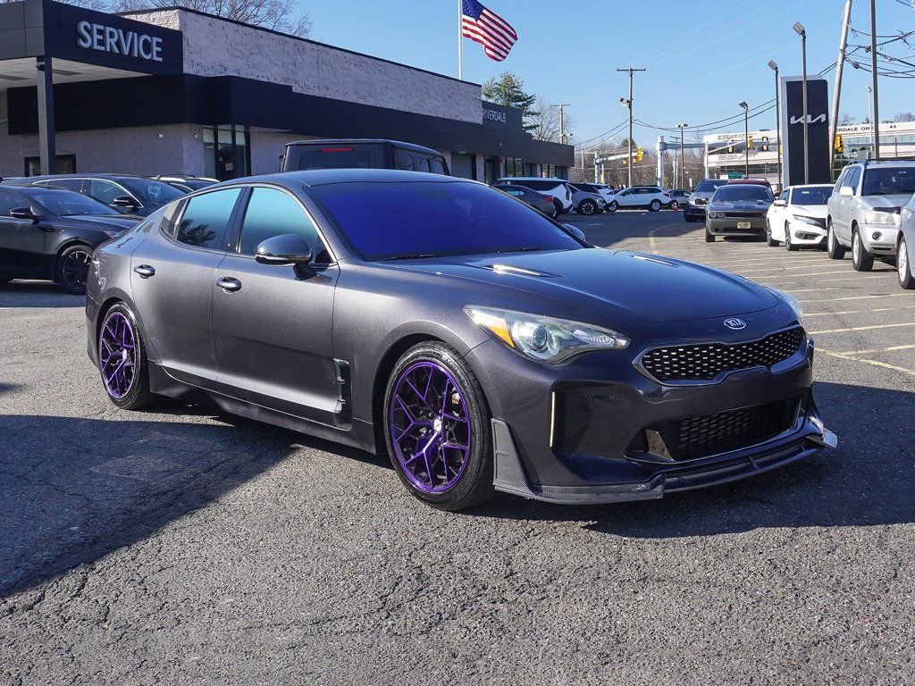 Used 2020 Kia Stinger GT-Line AWD/4WD image 2