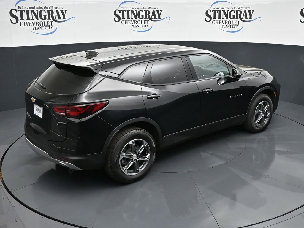 Used 2025 Chevrolet Blazer LT image 15