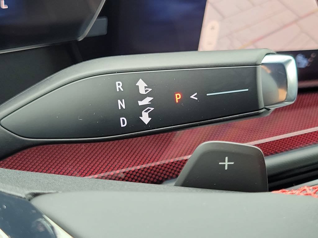 New 2026 Chevrolet Traverse RS FWD image 12