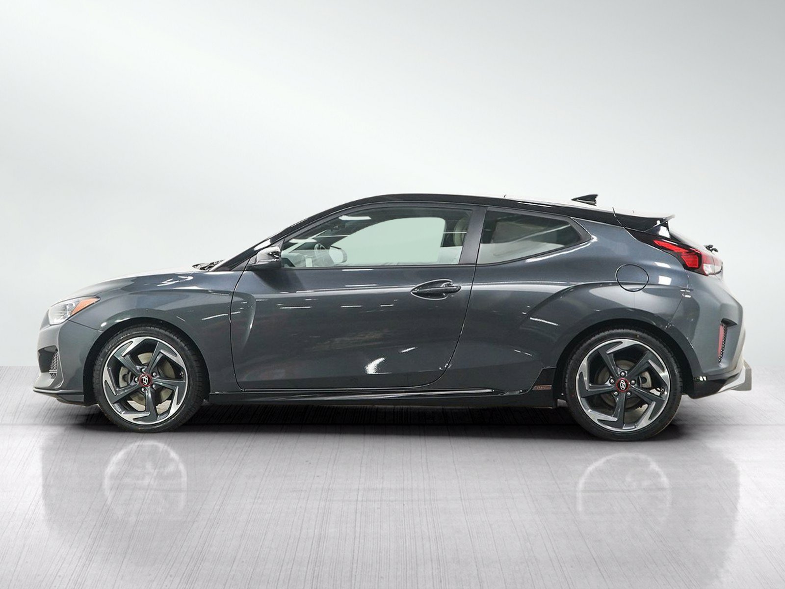 Used 2020 Hyundai Veloster Turbo Ultimate FWD image 2