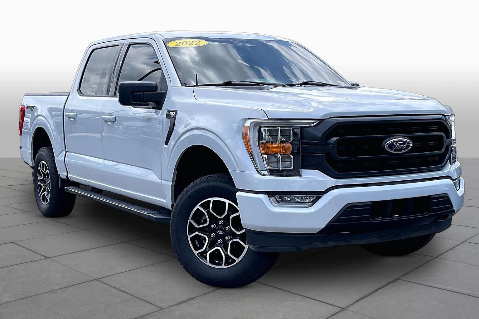 Used 2022 Ford F150 XLT w/ Equipment Group 302A High AWD/4WD image 3