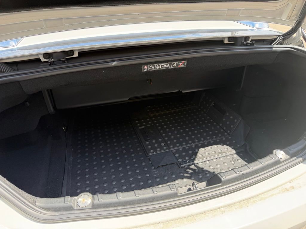 Used 2012 BMW 650i Convertible image 19