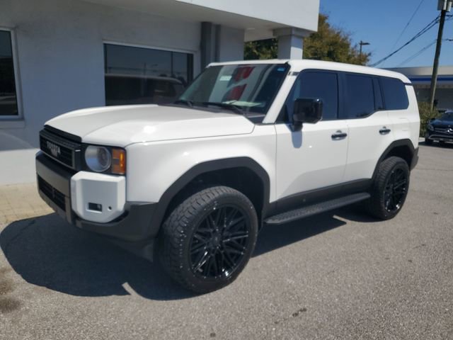 Used 2025 Toyota Land Cruiser 1958 image 12