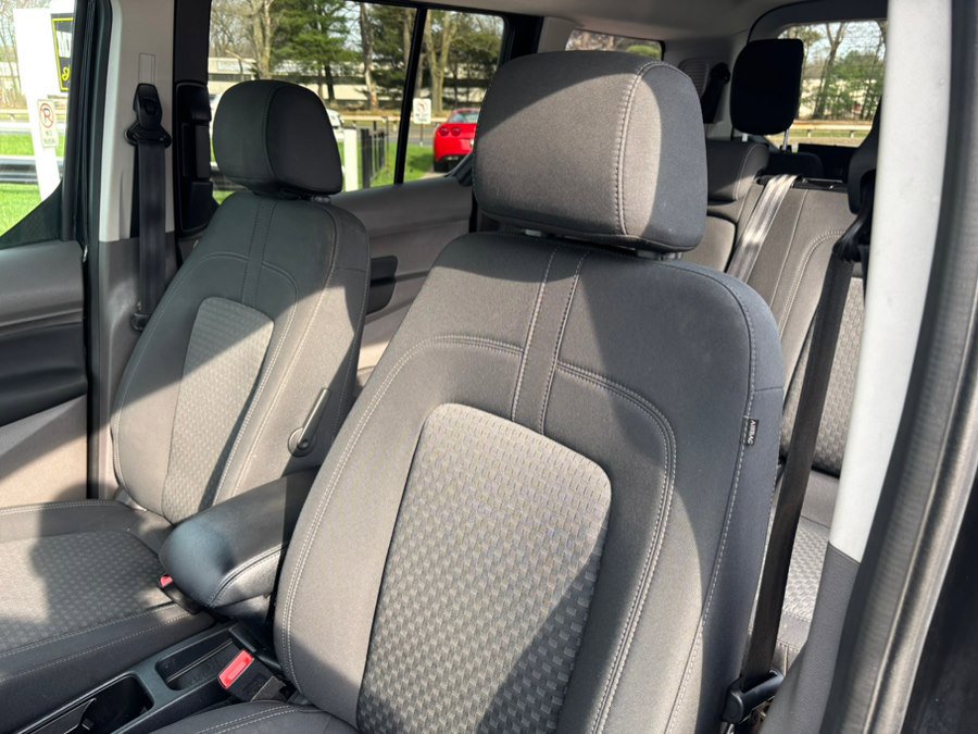 Used 2020 Ford Transit Connect XLT FWD image 20