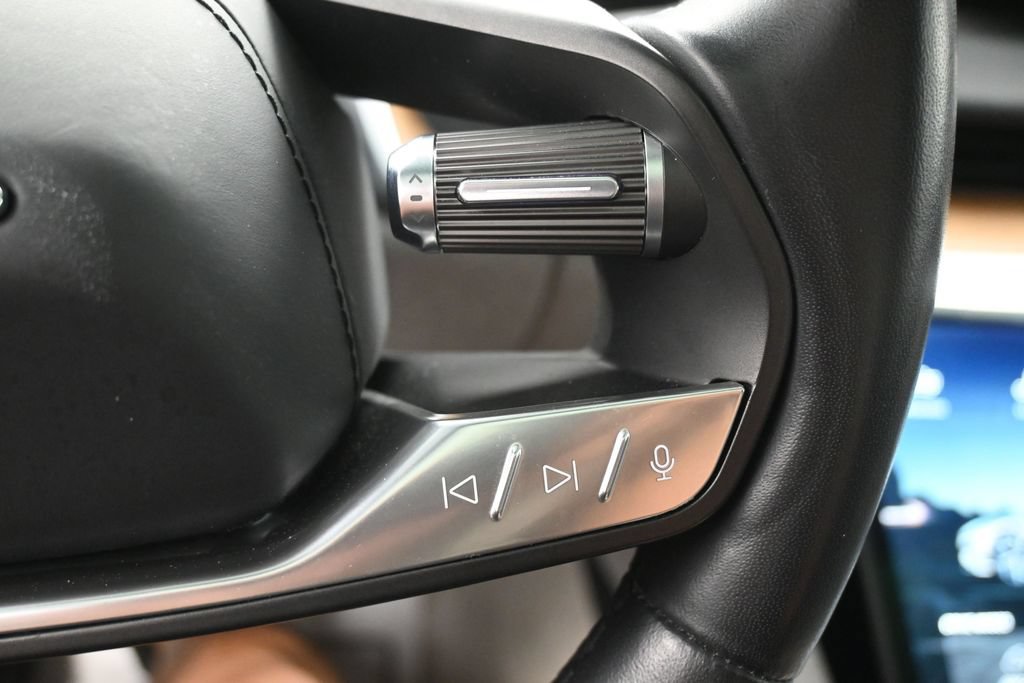 Used 2023 Lucid Air Touring AWD/4WD image 27
