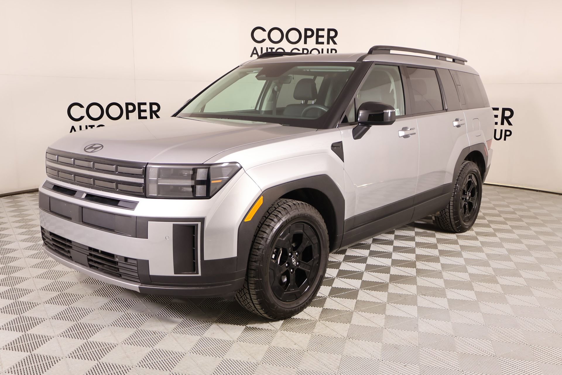 Used 2025 Hyundai Santa Fe XRT image 11