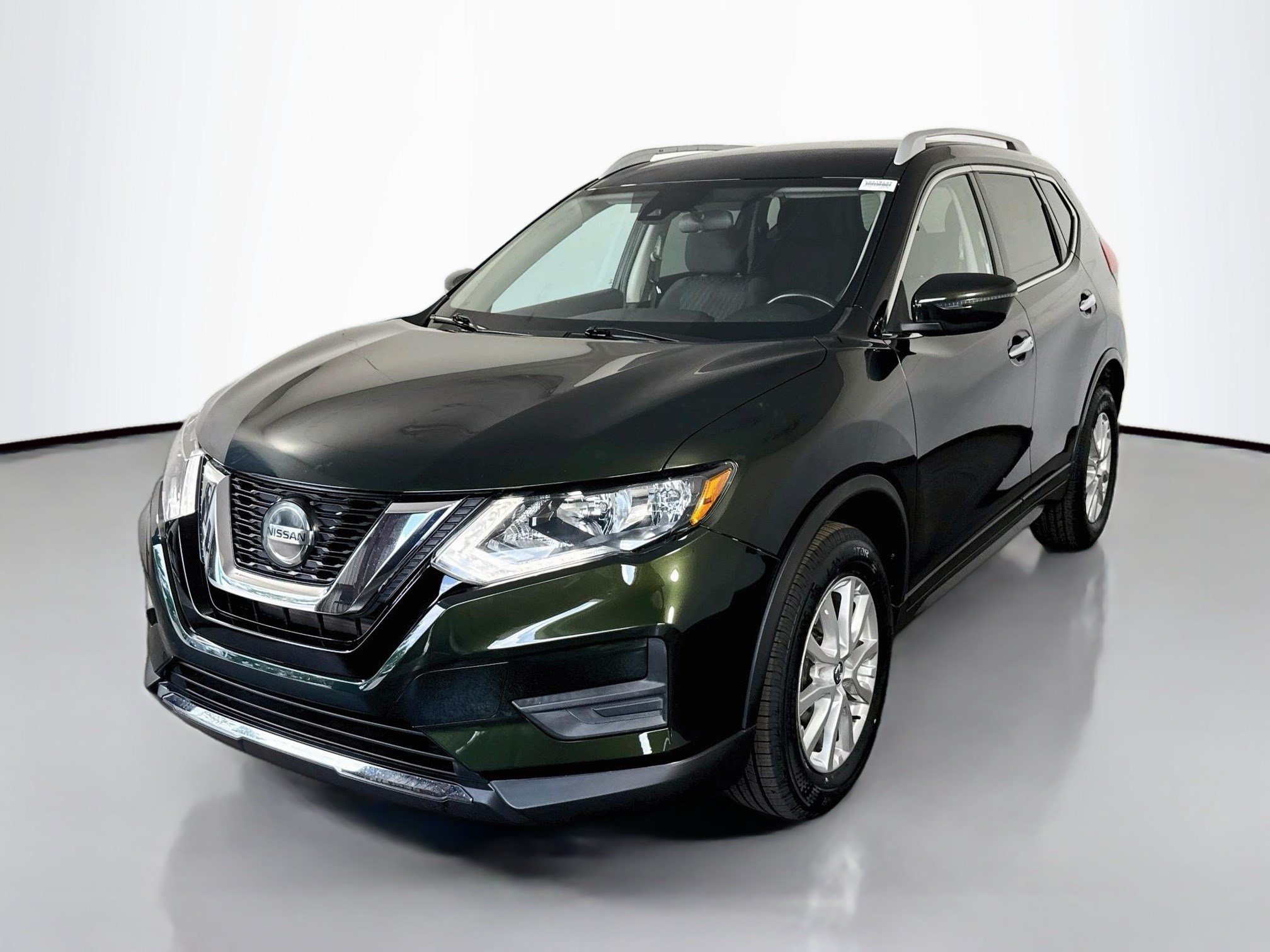 Used 2020 Nissan Rogue SV AWD/4WD image 4