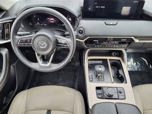 Used 2025 MAZDA CX-90 Plug-In Hybrid w/ Preferred image 2