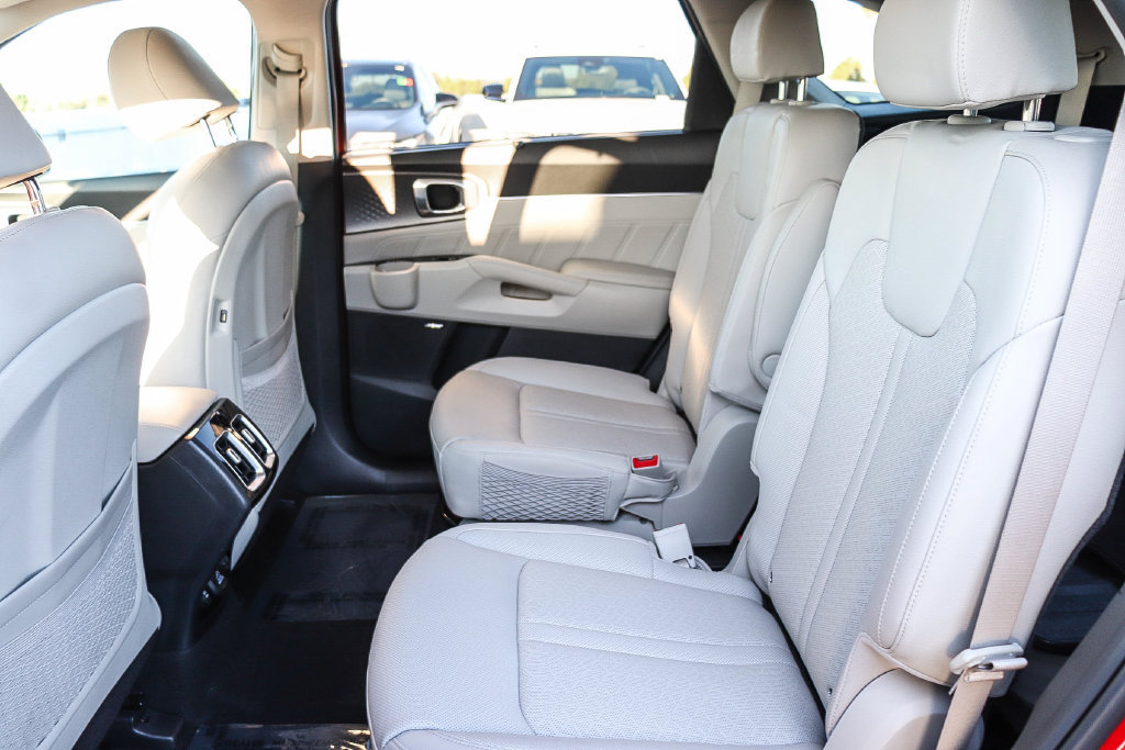 Used 2023 Kia Sorento SX Prestige AWD/4WD image 21