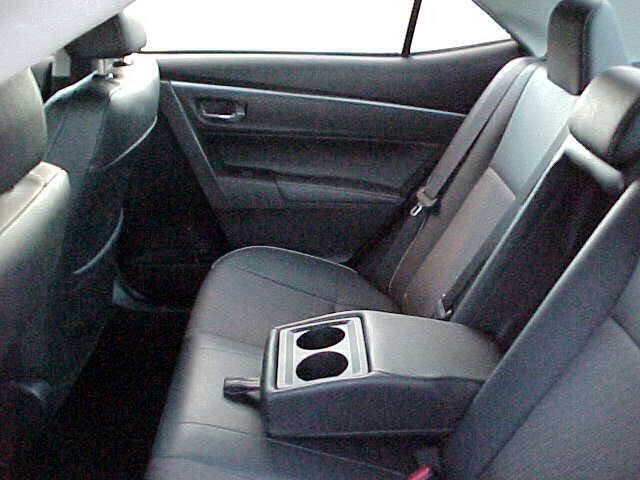 Used 2015 Toyota Corolla S image 15