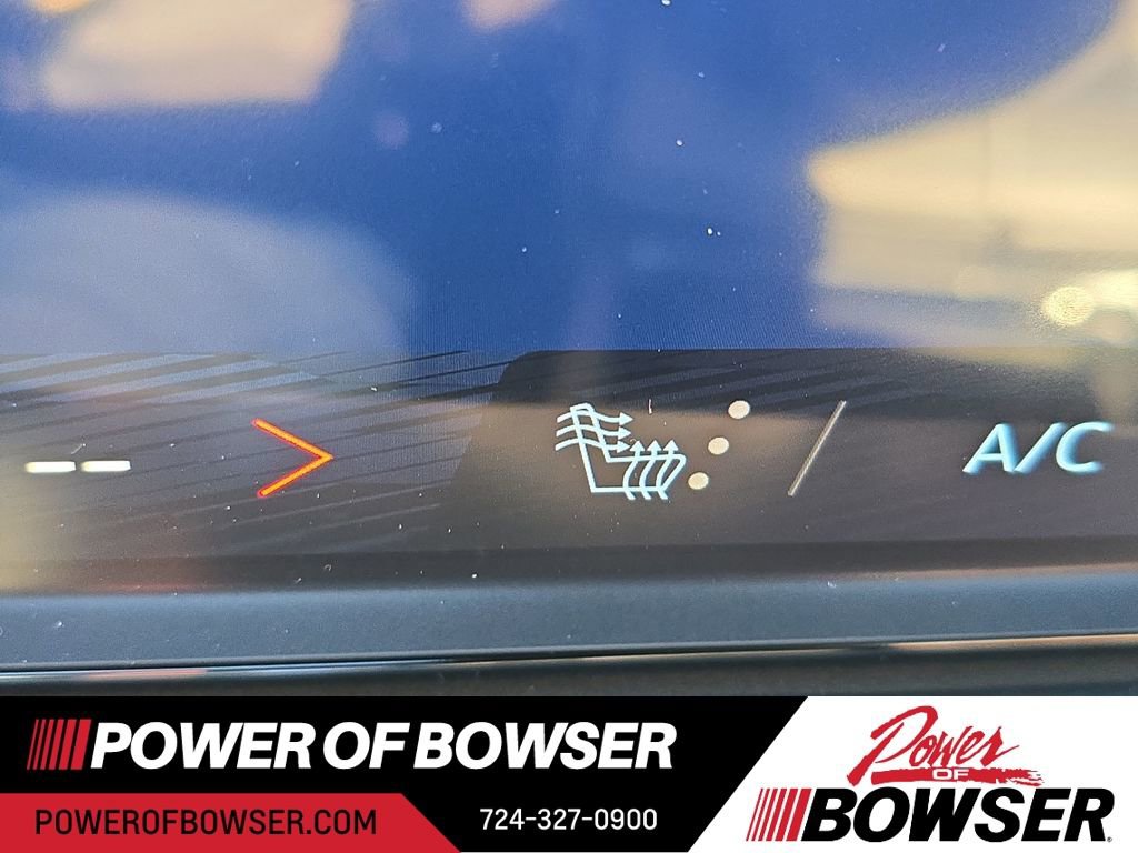 New 2026 Chevrolet Traverse LT w/ Midnight/Sport Edition image 10