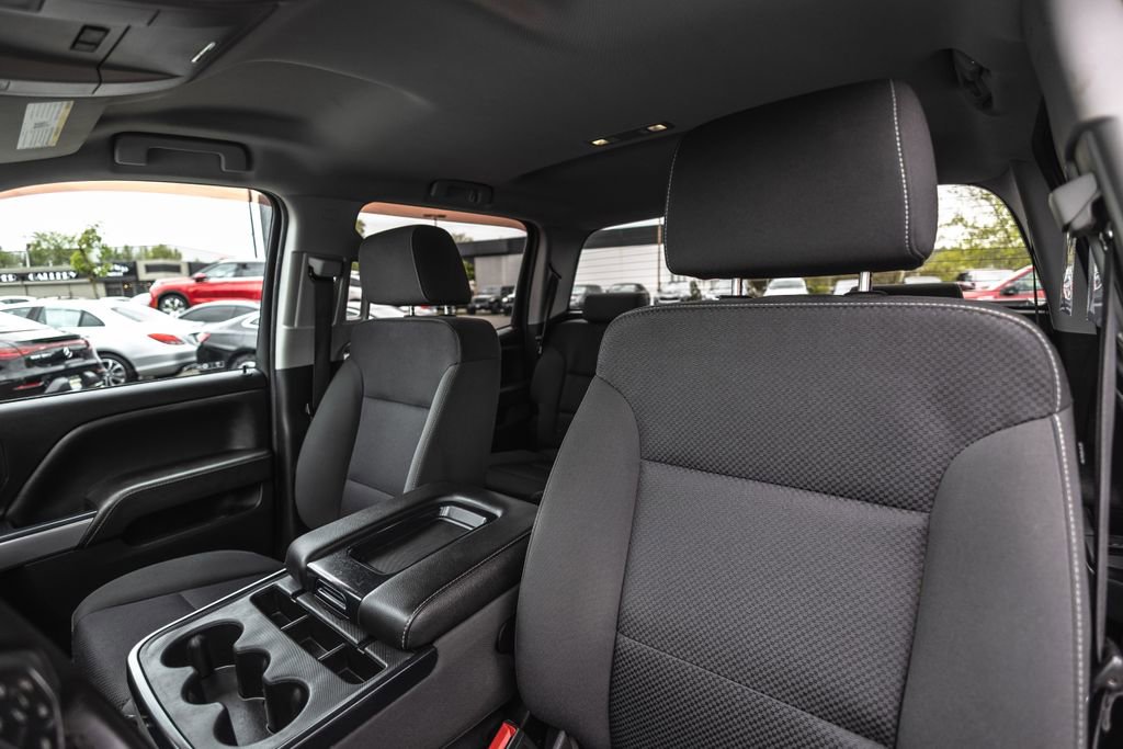 Used 2018 Chevrolet Silverado 1500 LT w/ All Star Edition AWD/4WD image 26