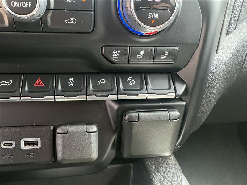Used 2022 Chevrolet Silverado 3500 LTZ w/ LTZ Plus Package AWD/4WD image 17