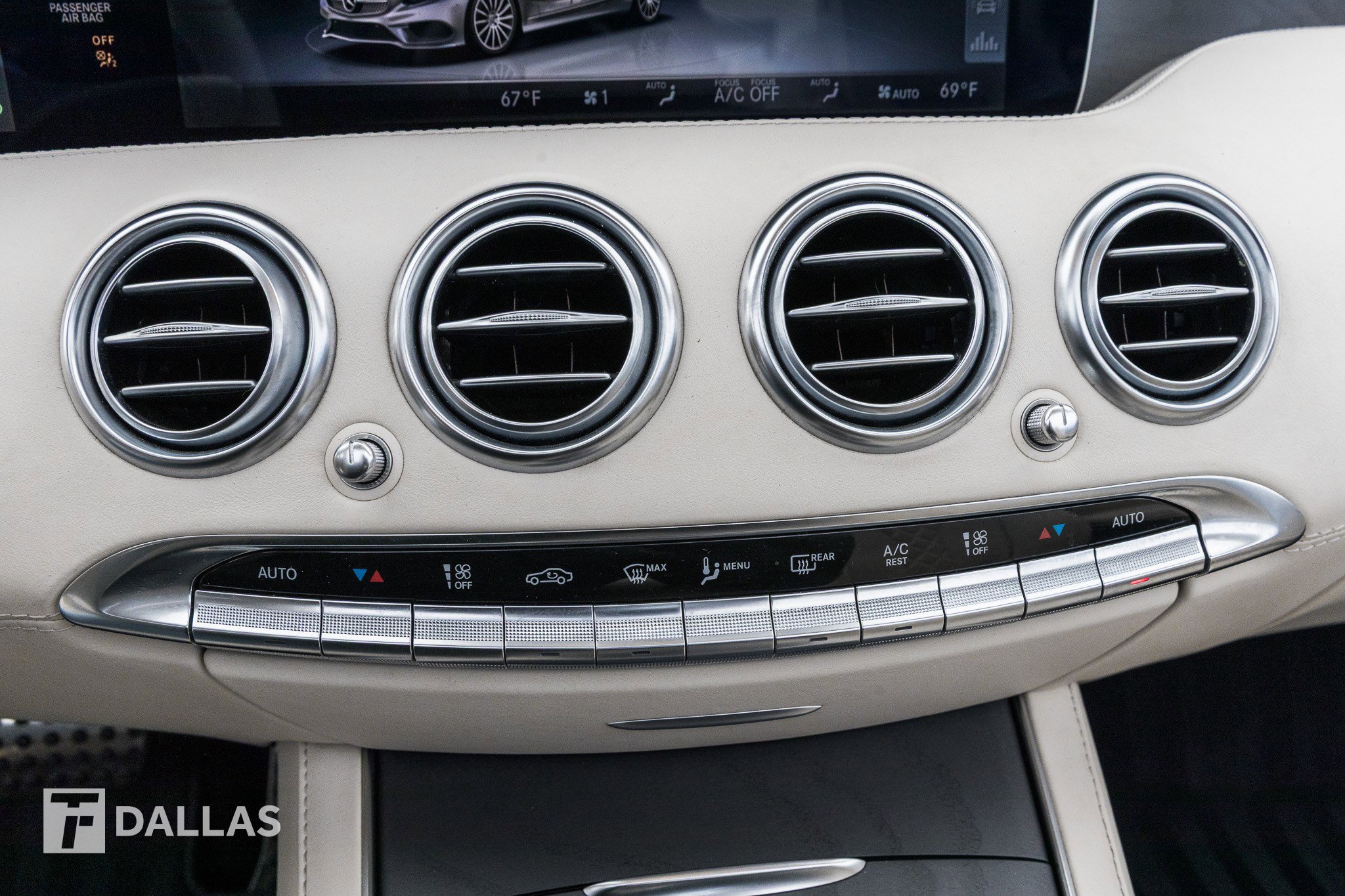 Used 2020 Mercedes-Benz S 560 Cabriolet image 26