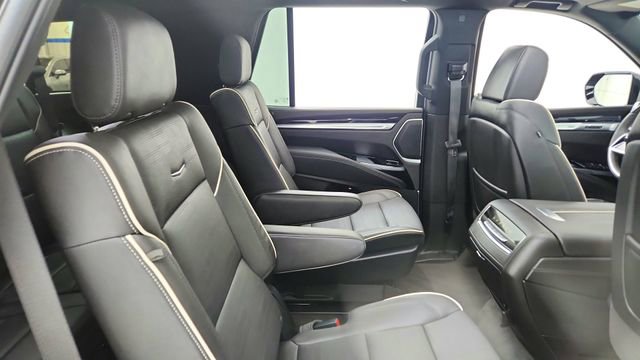 Used 2025 Cadillac Escalade Sport w/ Touring Package image 26