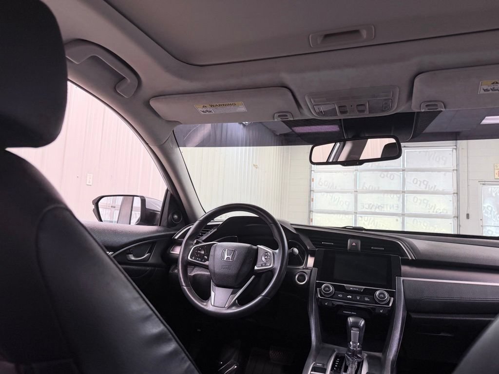 Used 2016 Honda Civic Touring image 28