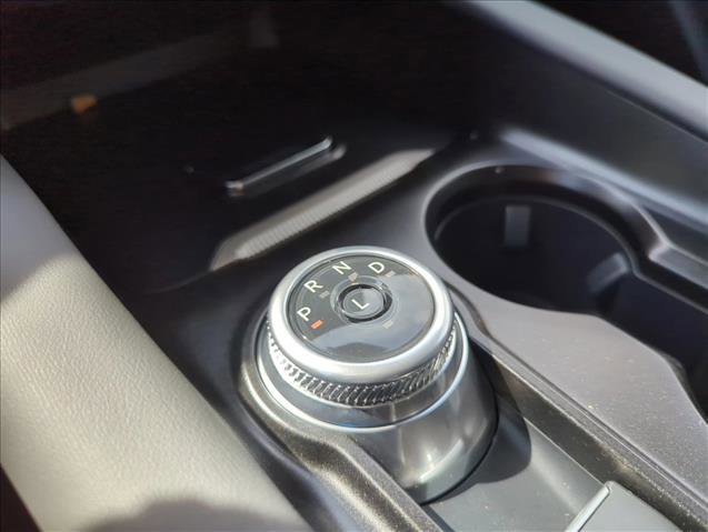 New 2025 Ford Explorer Active w/ Active Comfort Package image 17