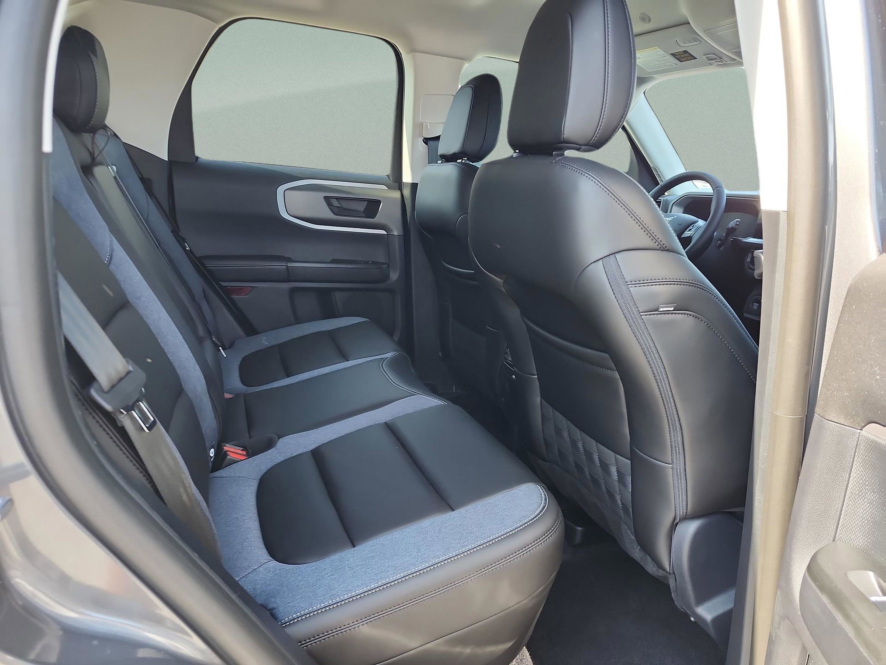 New 2025 Ford Bronco Sport Outer Banks image 17