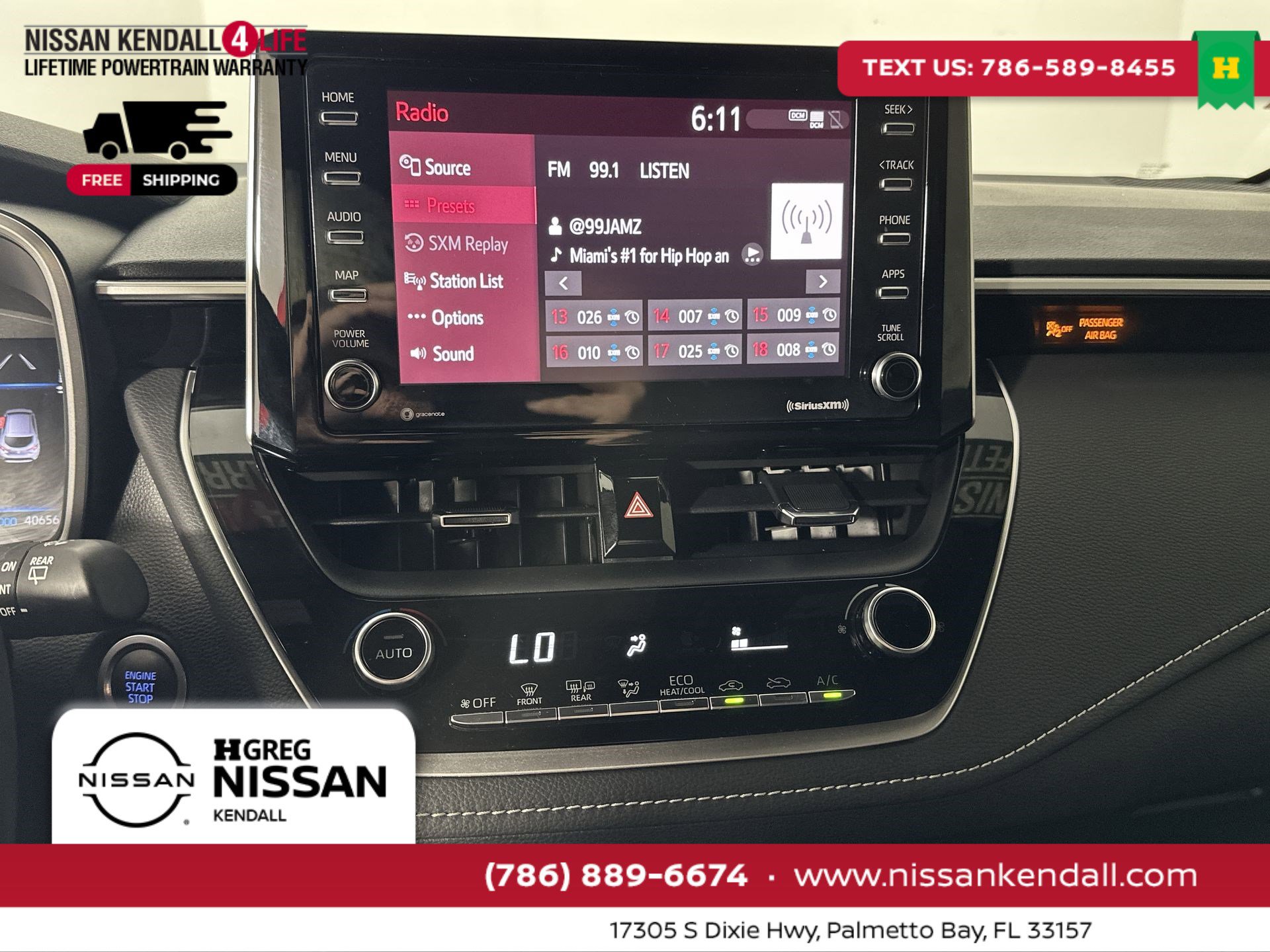 Used 2021 Toyota Corolla SE w/ Special Edition image 25