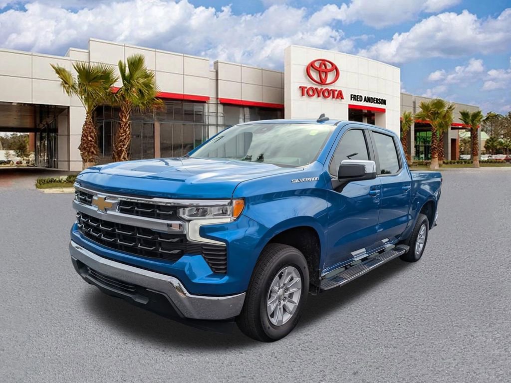 Used 2023 Chevrolet Silverado 1500 LT image 8