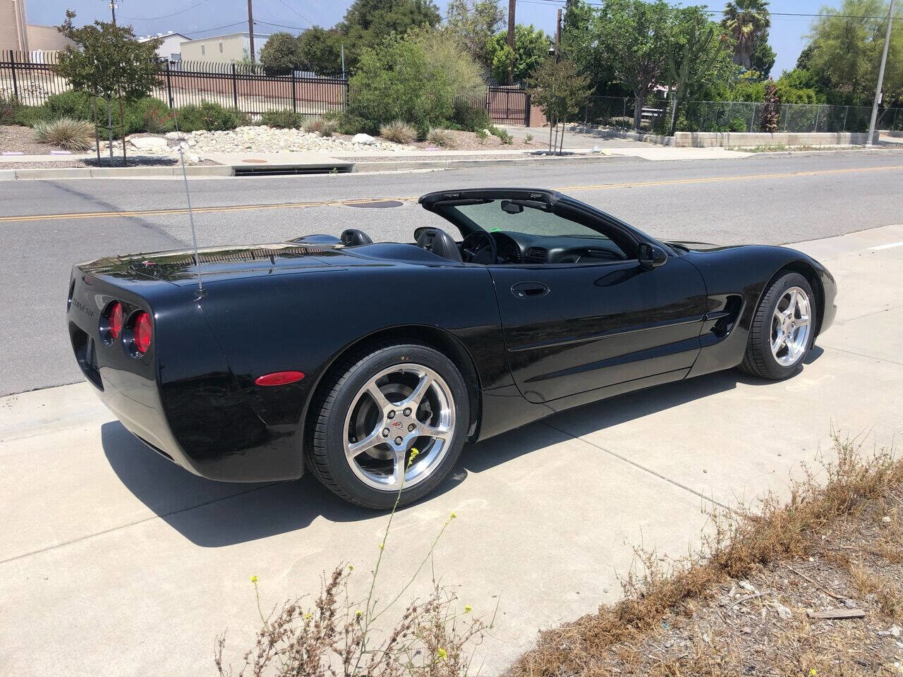 Used 1999 Chevrolet Corvette Convertible image 15