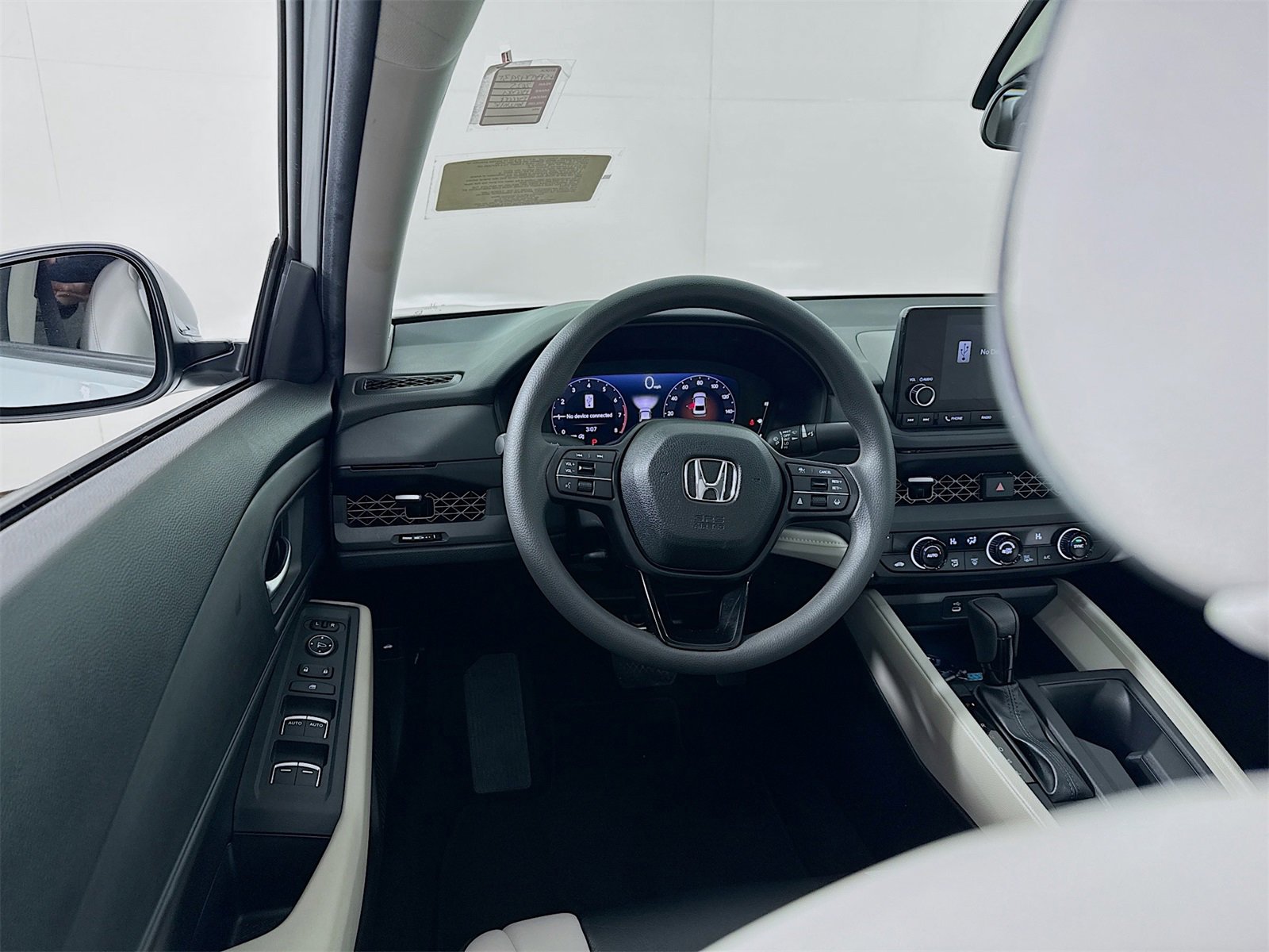 Used 2025 Honda Accord SE image 20