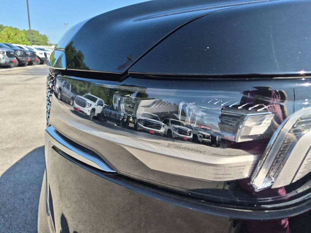 Certified 2024 Cadillac Escalade Premium Luxury RWD image 7