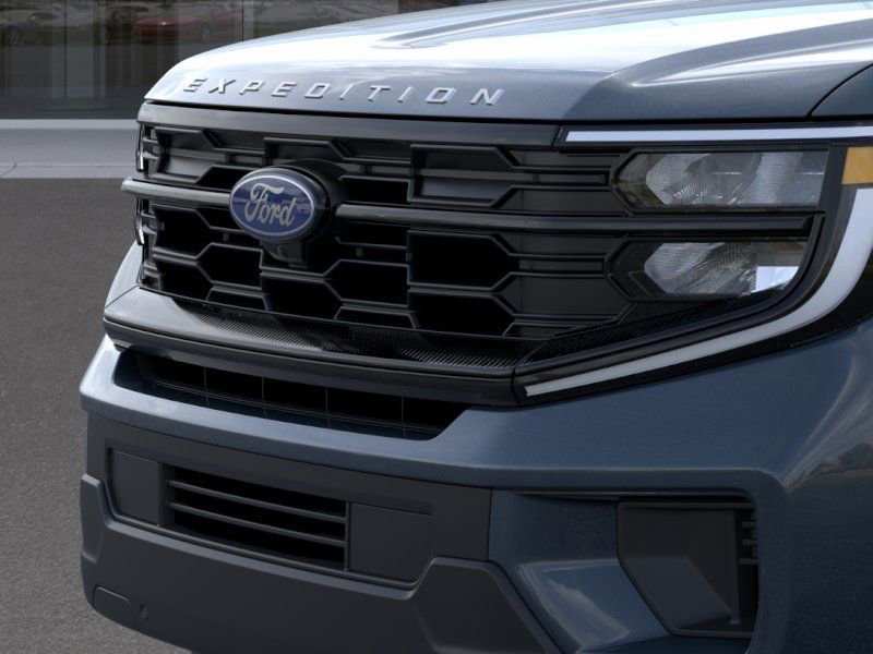 New 2025 Ford Expedition Active image 17