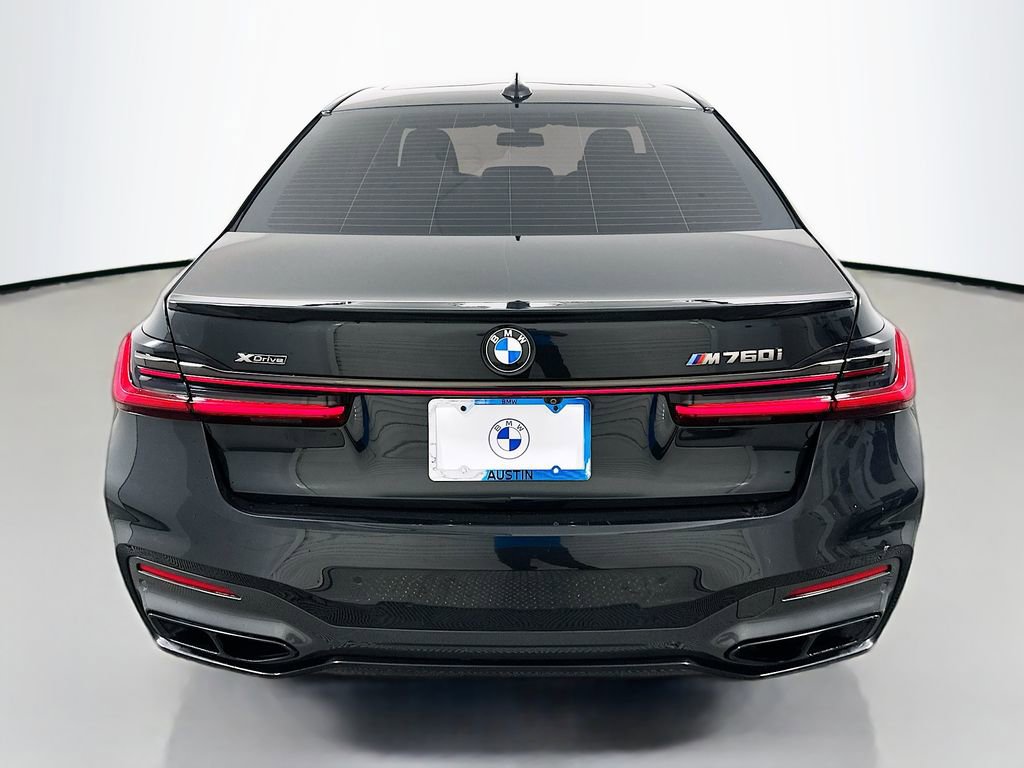 Used 2022 BMW M760i xDrive w/ Luxury Rear Seating Package AWD/4WD image 6