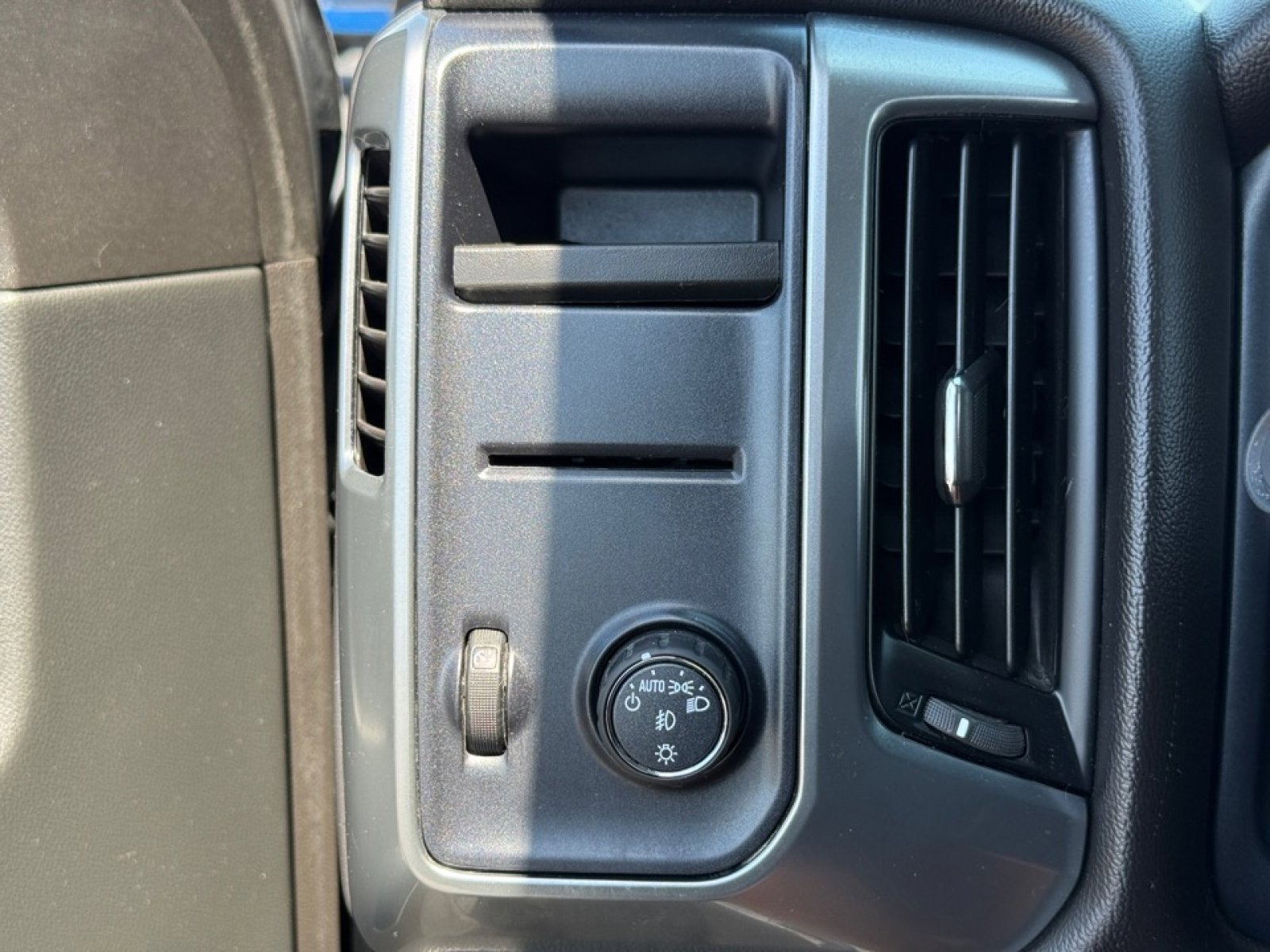 Used 2017 Chevrolet Silverado 1500 LT w/ All Star Edition RWD image 32