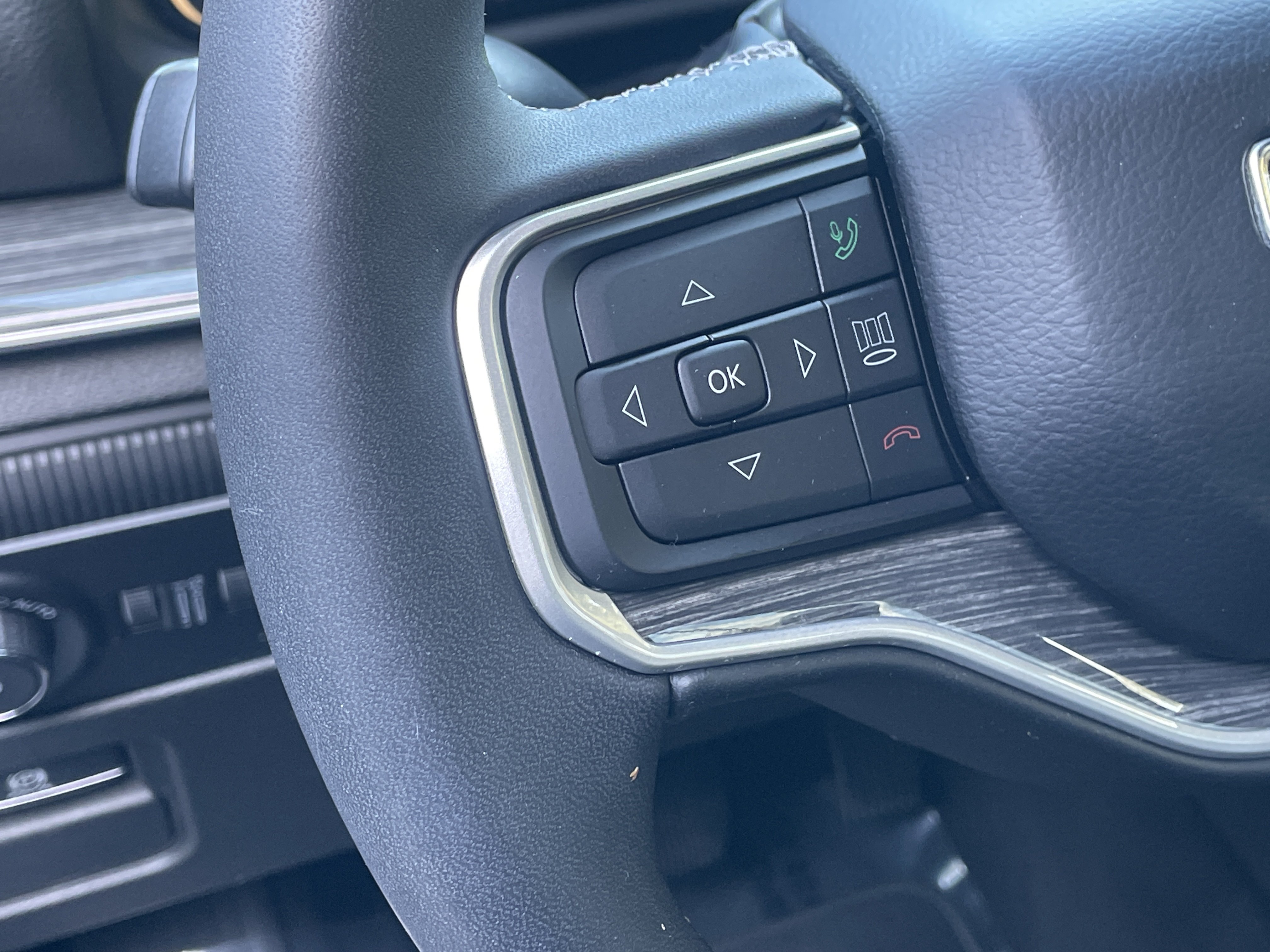 Used 2022 Jeep Wagoneer Series II RWD image 18