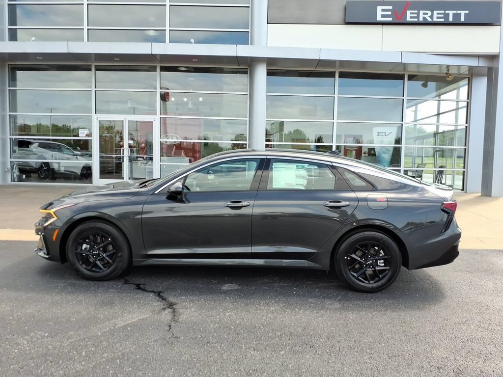 New 2026 Kia K5 LXS FWD image 4