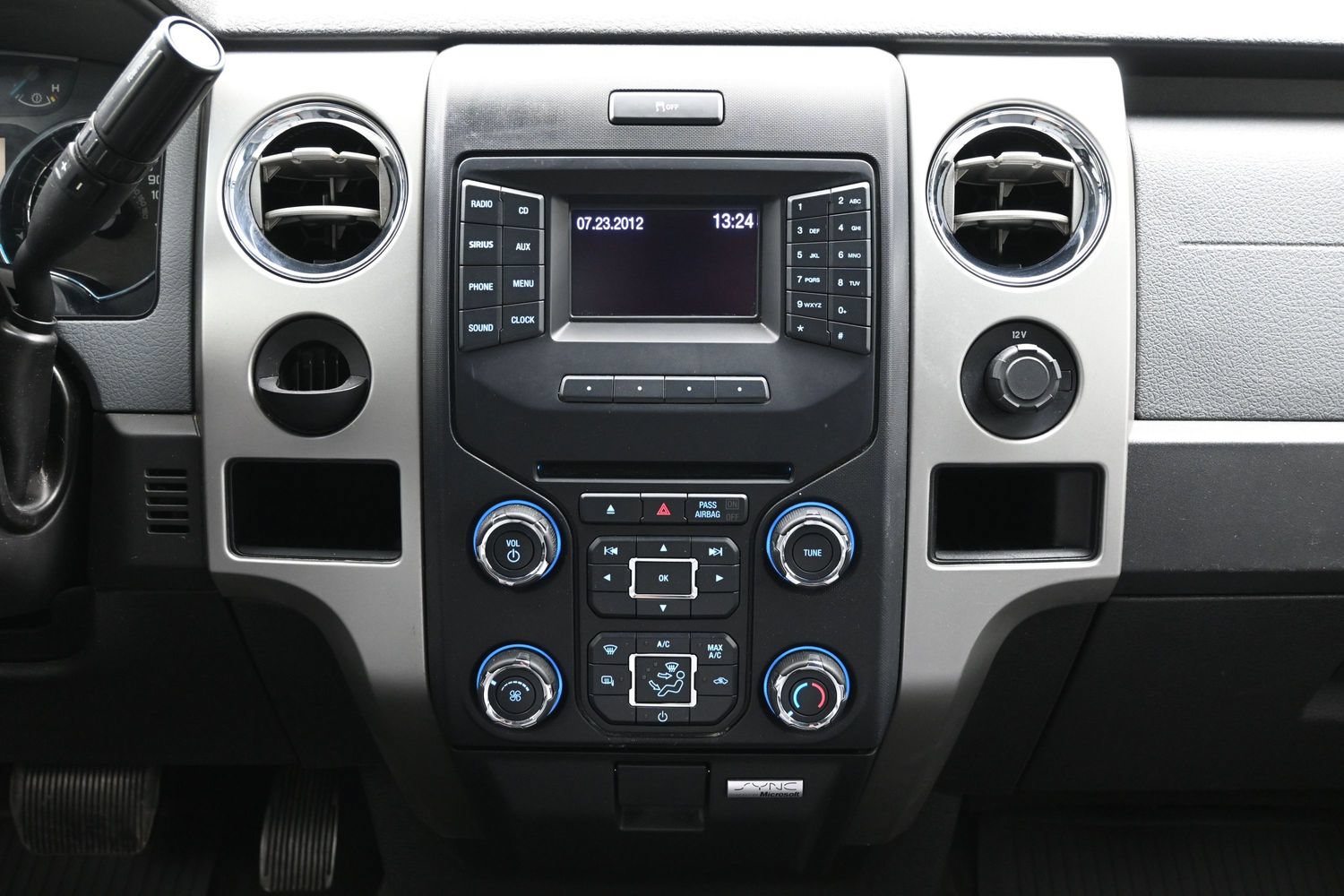 Used 2013 Ford F150 XLT w/ XLT Chrome Pkg RWD image 17