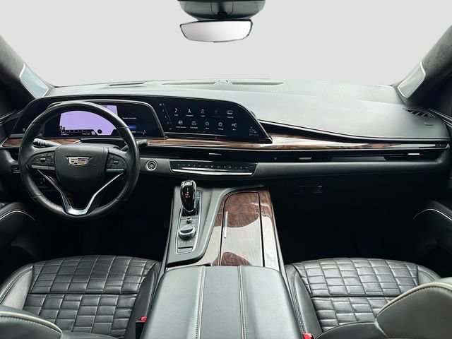 Used 2023 Cadillac Escalade ESV Sport Platinum AWD/4WD image 16