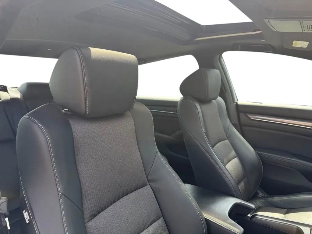Used 2018 Honda Accord Sport image 26